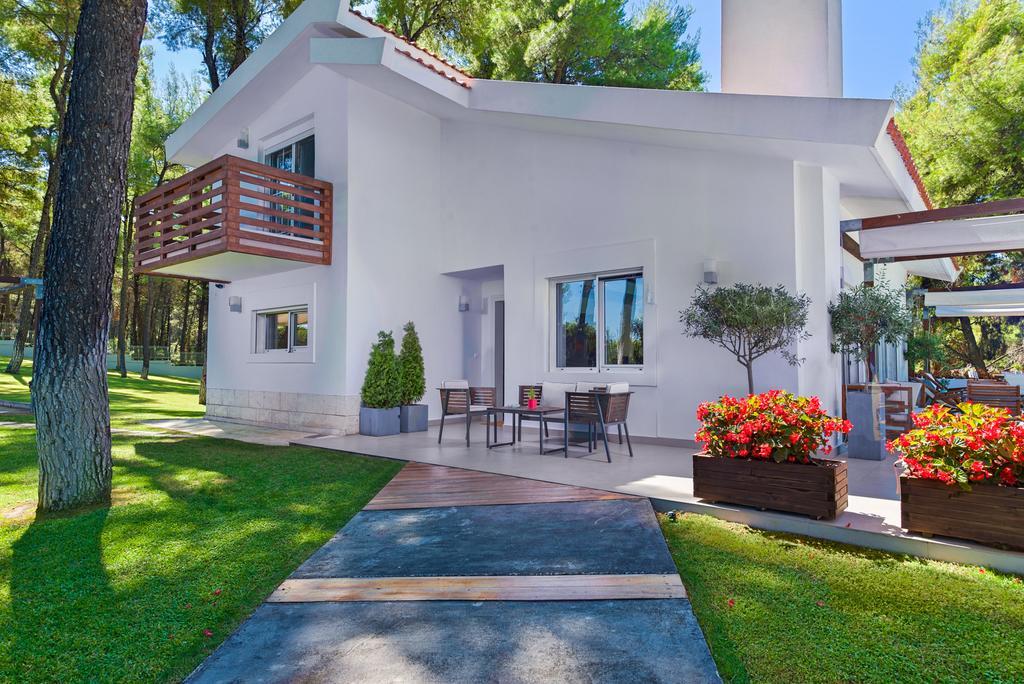 The White Villa At Sani Sani  Exteriör bild